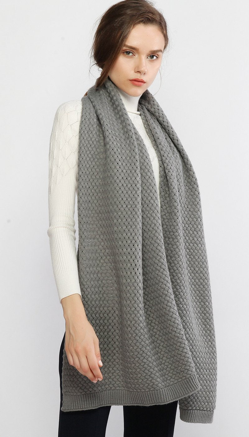 Cozy Chunky Knit Winter Scarf for Women - Warm Thick Grey Oversized Scarf for Cold Weather, Perfect for Style and Comfort