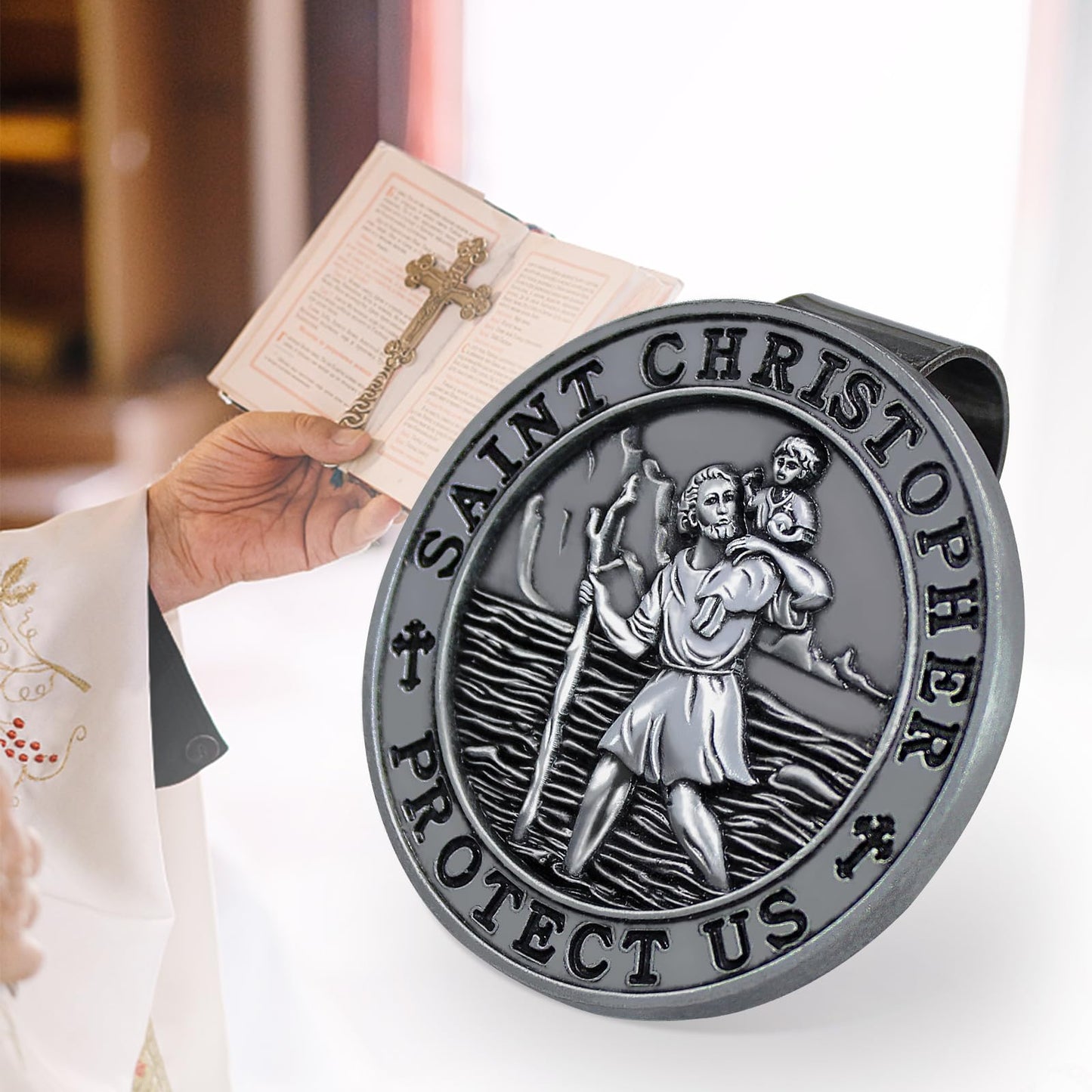 PloreWay St. Christopher Medal for Car, Metal Saint Christopher Visor Clip, Talisman for Safety, Automotive Visor Accessories, Gift for Drivers, Families, Friends